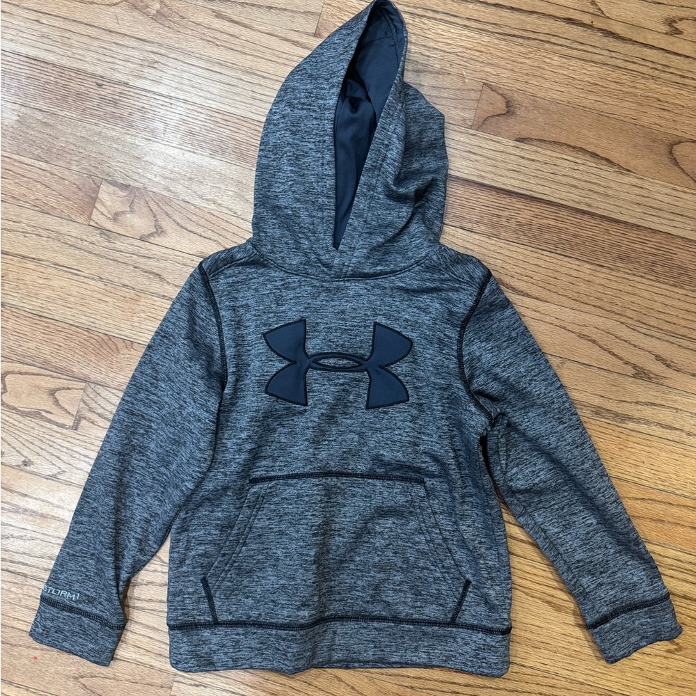 Boys Under Armour Charcoal Gray Hooded Sweatshirt Small